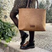 🐆 Laissez vos pas révéler votre style avec les derbies Follia Dolce !

🤎 À retrouver dans votre boutique Chaussures Breysse Moulin à Yssingeaux

💻 Ou sur notre site internet : https://chaussures-breysse-moulin.com/femme/1942-follia-dolce-9621-femme-follia-dolce.html

#chaussures #derbies #folliadolce #mode #fashion #chic #nouvelleco #yssingeaux #lepuyenvelay #hauteloire43